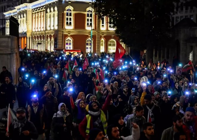 İsrail’in Gazze’deki katliamları İstanbul’da “sesli eylem”le protesto edildi